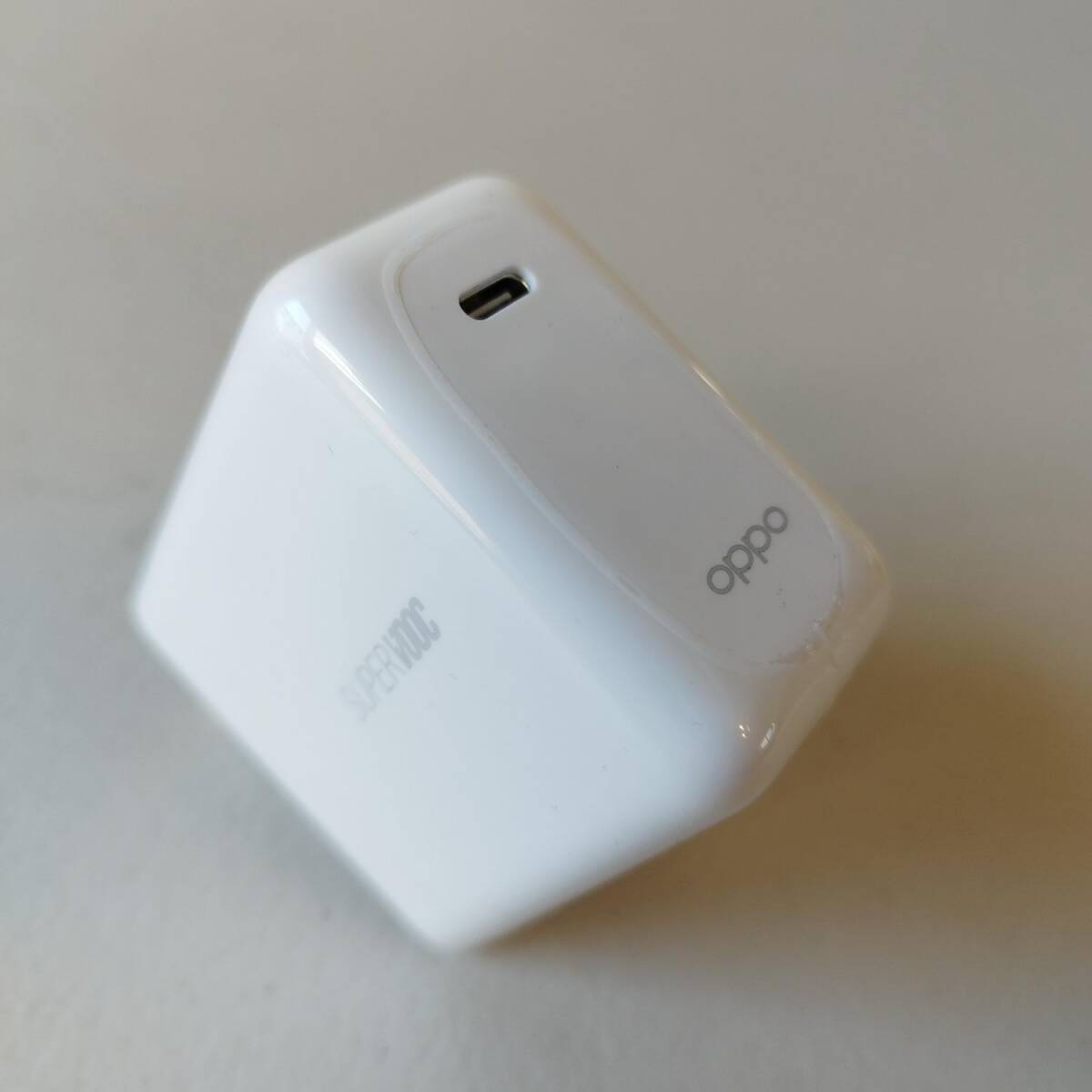 新品】OPPO オッポ 純正 45W SUPERVOOCフラッシュチャージ Type 新品】OPPO オッポ 純正 45W SUPERVOOCフラッシュチャージ Type