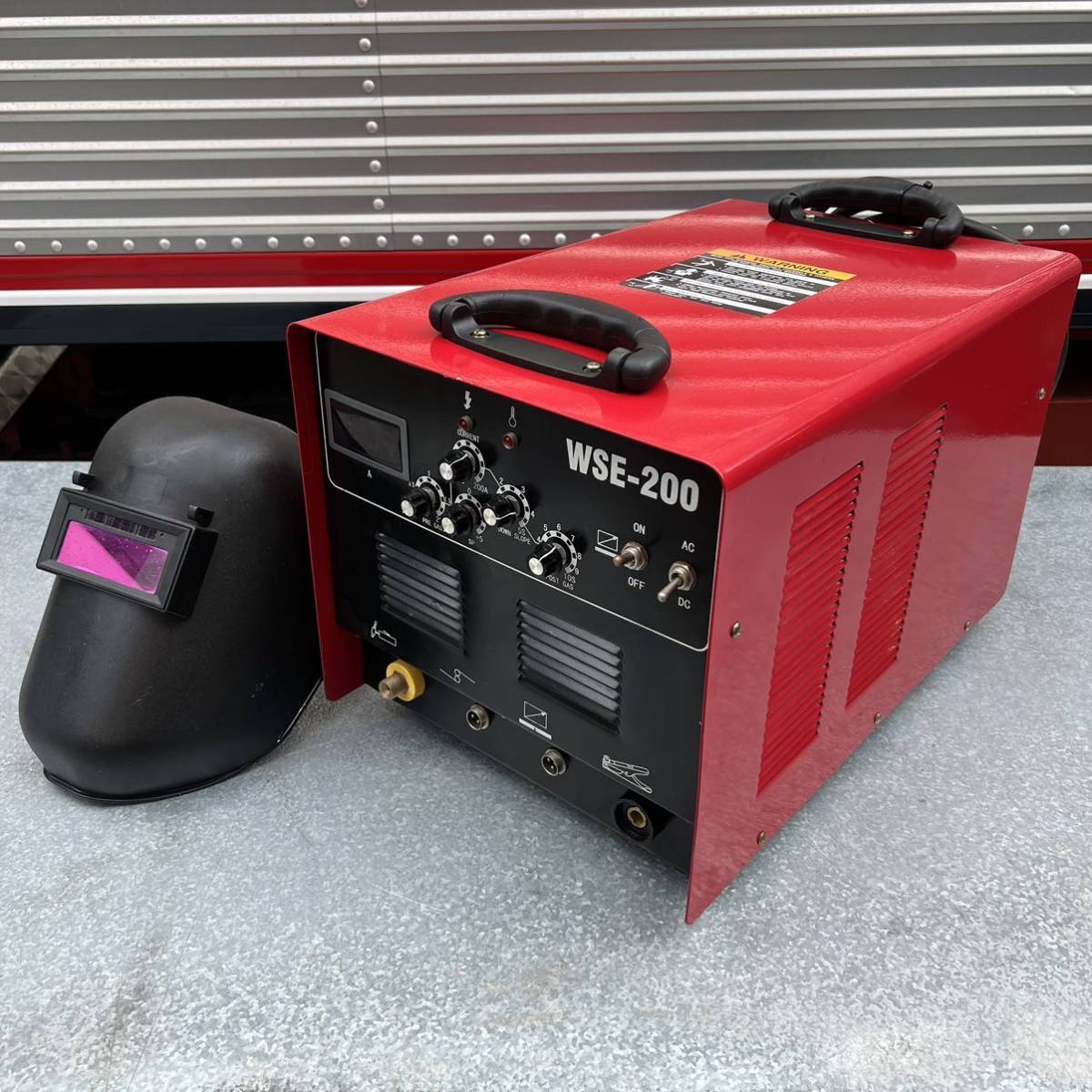 ** electrification has confirmed / tool / power tool welding machine /TIG welding WSE-200/ welding machine mask attaching 