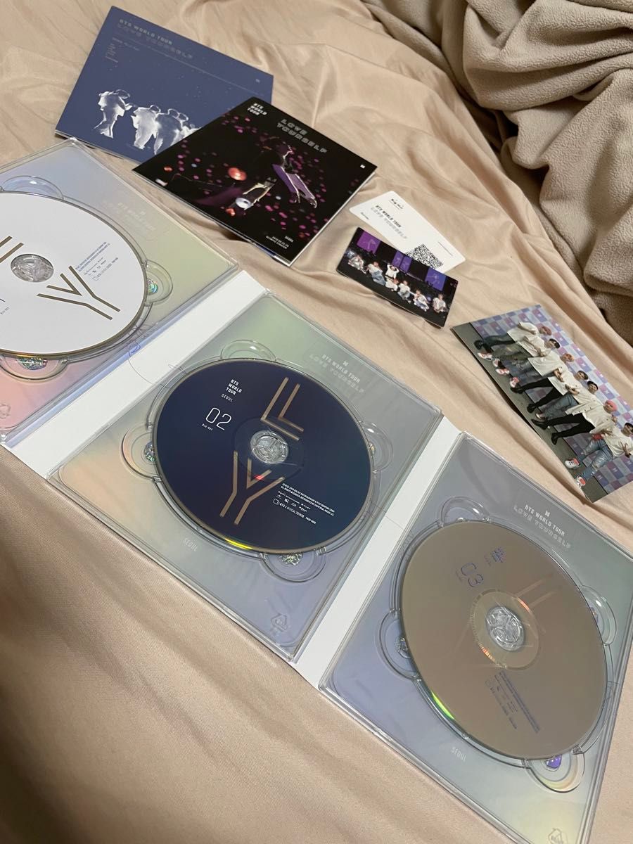 BTS WORLD TOUR SEOUL ( LOVE YOURSELF ) Blu-ray