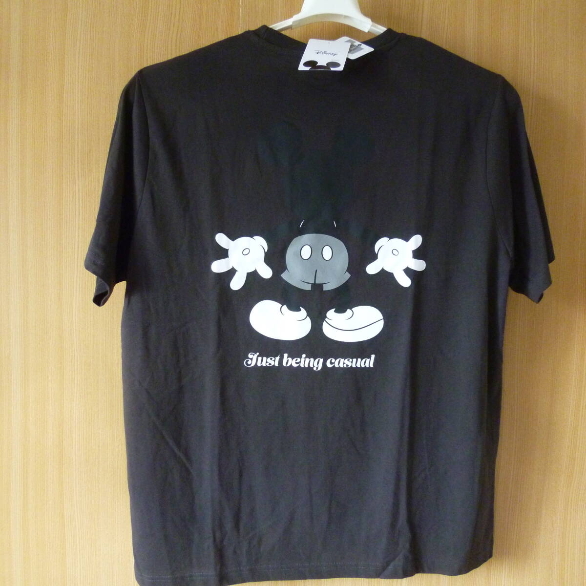 ☆大きいサイズ☆新品☆4L メンズ 半袖Tシャツ チャコールグレー ディズニープリント ビッグサイズ 部屋着 トップス クルーネック_画像1