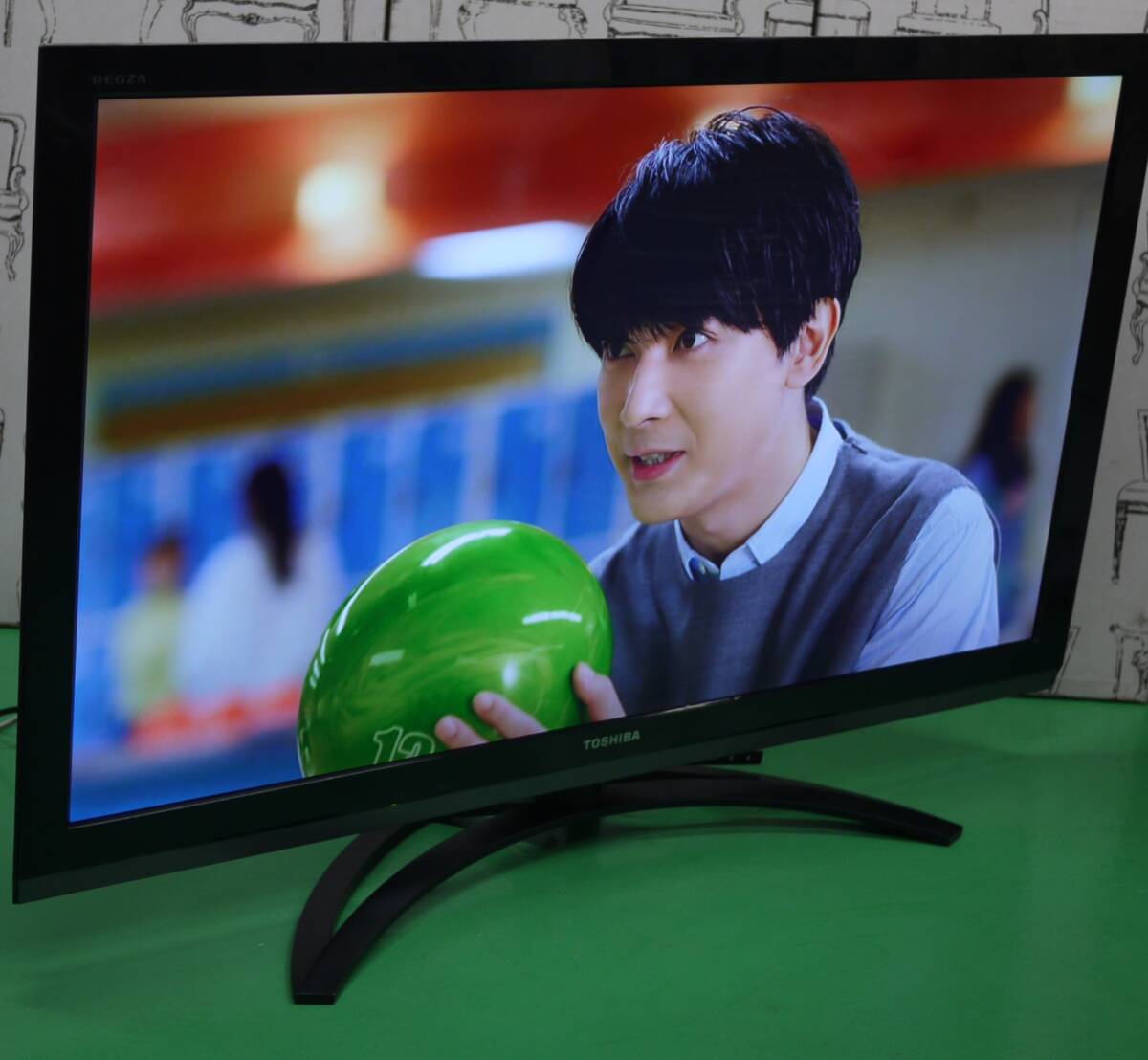 希少 完動美品 東芝 42V型 フルハイビジョン 液晶 テレビ 42Z3 3チューナー搭載 USB外付けHDD録画対応 レゾリューションプラス7 42インチ_画像3