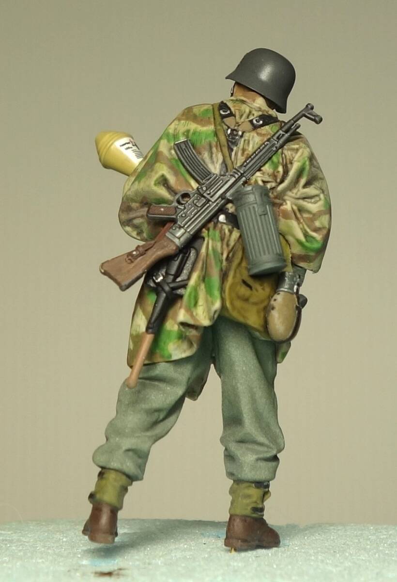 信頼も高い Yahoo!オークション - 兵士1体【28 ドイツ国防軍 1/35 タミヤMM 完成品