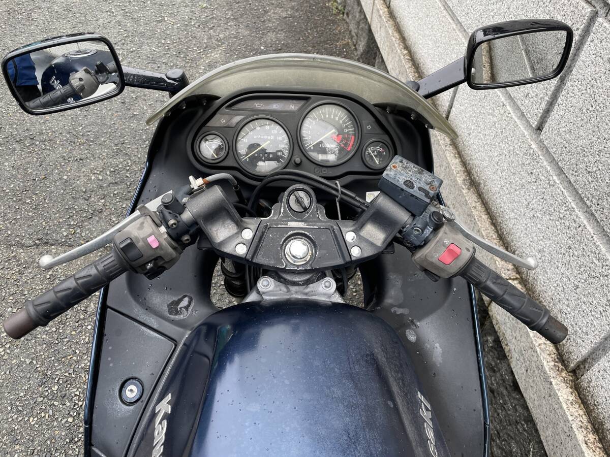 初年度H１７年　ZZR400(ZZ-R400) ZX400N N型 後期型　黒フレーム　書類、鍵付き レストアベース車_画像10