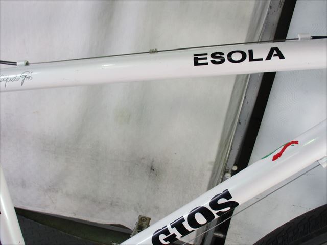 Ｄ395　★26800円★整備済み スポーツ中古自転車 GIOS　ESOLA【クロスバイク　白　46ｃｍアルミフレーム】入札お待ちしております(*^▽^*)_画像2