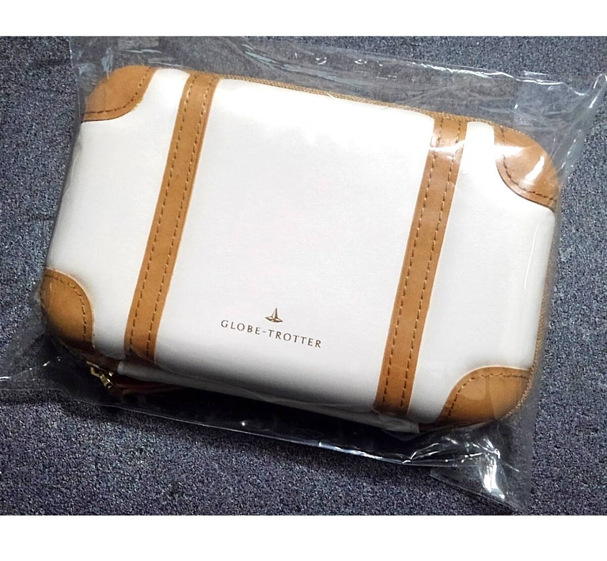 即決 新品 未使用 ANA グローブトロッター アメニティ ケース globe trotter ポーチ ビジネスクラス 全日空_画像1