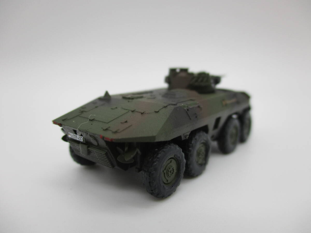 1/144 完成品 ドイツ連邦軍 ルクスA2 装輪装甲車 2両セット_画像4