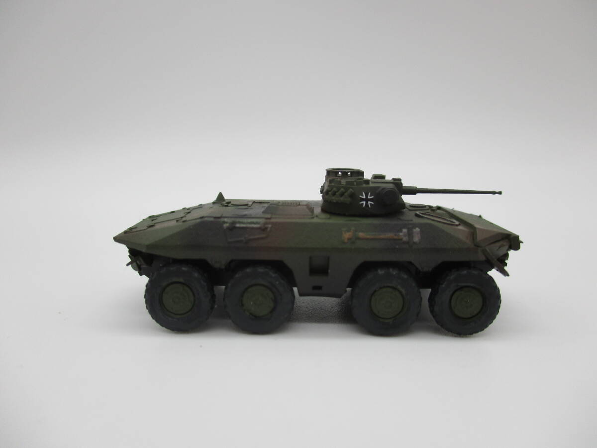 1/144 完成品 ドイツ連邦軍 ルクスA2 装輪装甲車 2両セット_画像3