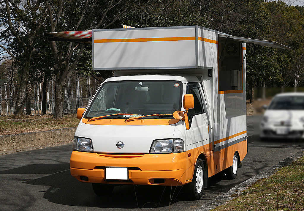 ★即営業可能！日産バネット キッチンカー☆移動販売☆充実設備☆走行7.2万km☆車検6年5月【くるま出品代行.com】★_画像2