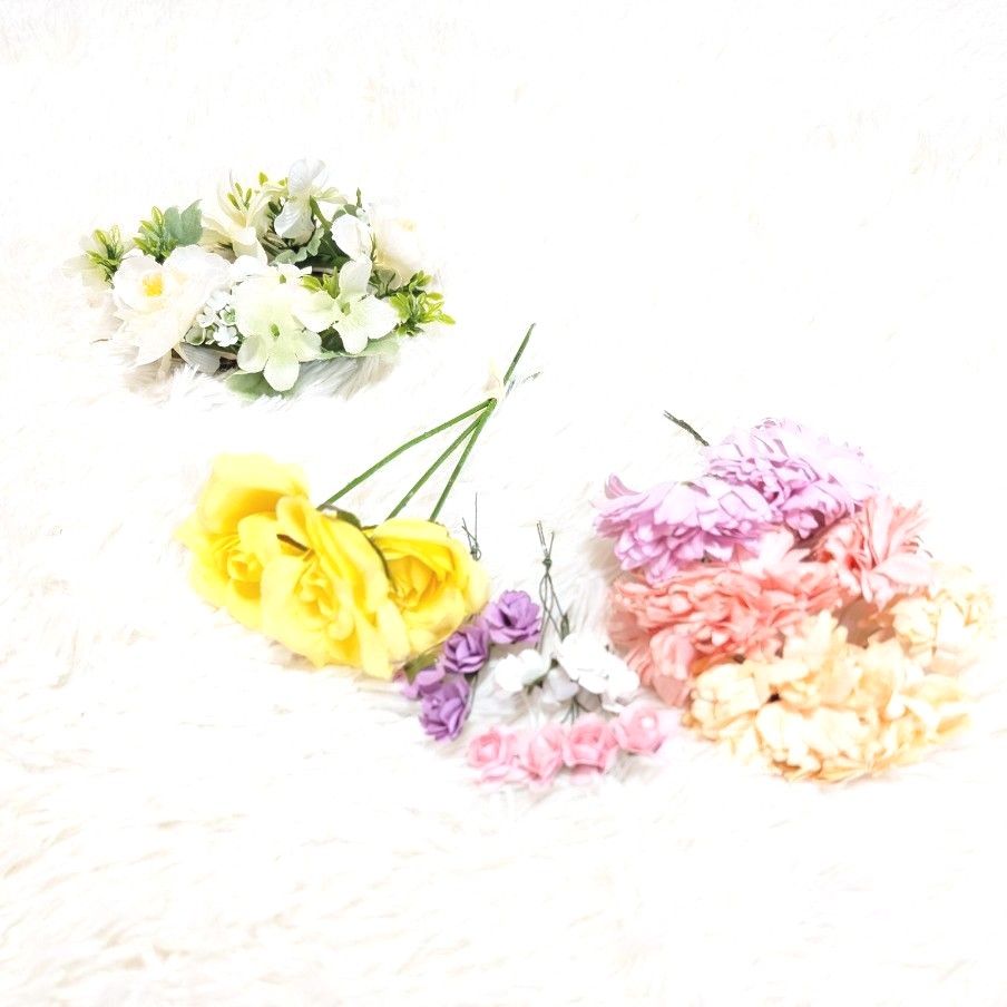 【未使用品　現品1点限り】ペーパーフラワーローズ、ダリア　造花　バラ　黄色　花飾り　 髪飾り　装飾　出品用飾り
