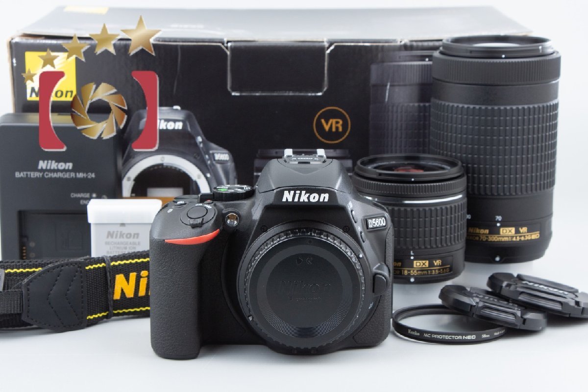 【中古】Nikon ニコン D5600 ダブルズームキット シャッター回数僅少 元箱付き_画像1