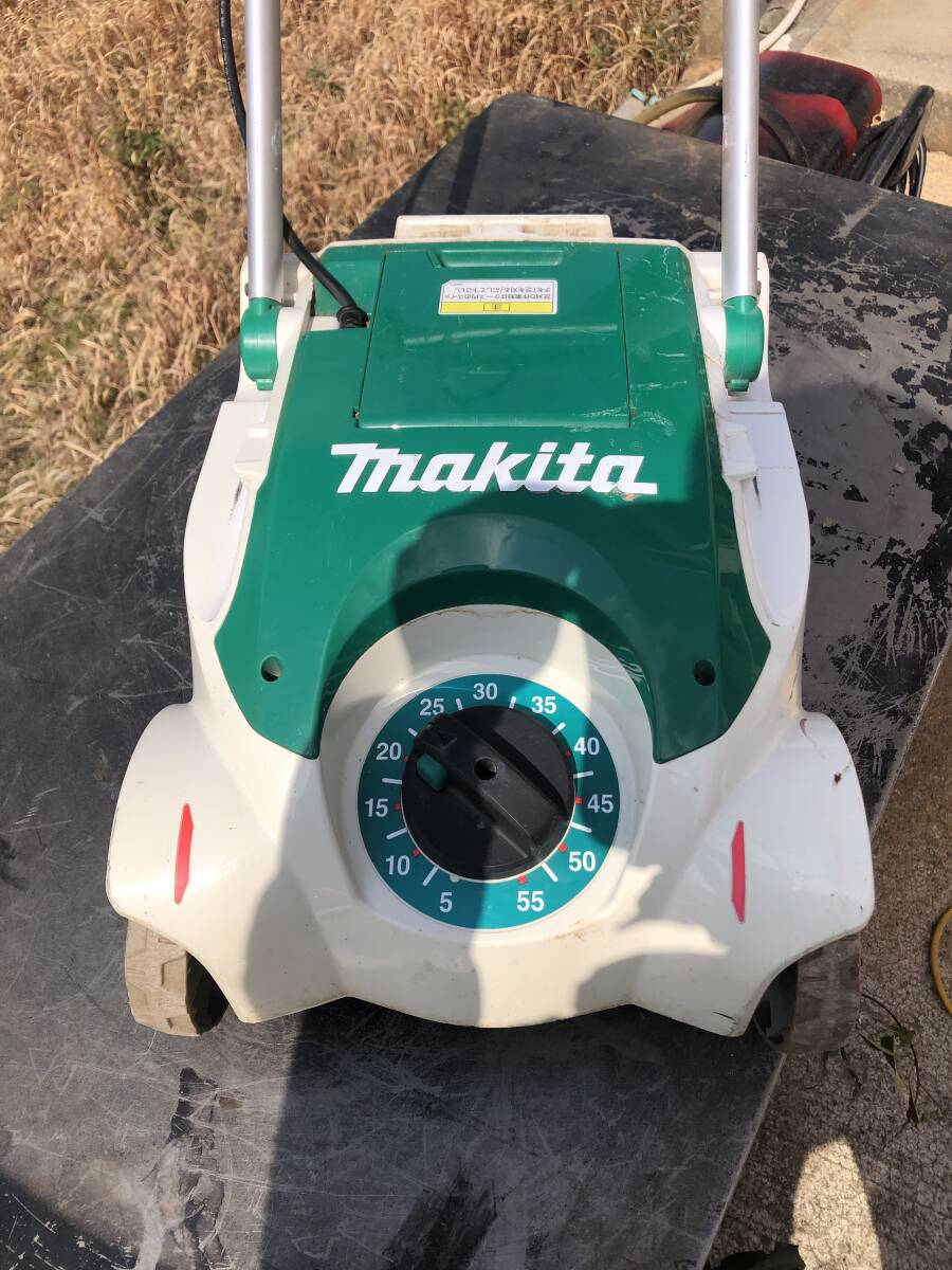 ジャンク K-850 makita/マキタ 230mm 芝刈機 MLM2351 芝刈り機 電動芝刈り機 電動工具 ガーデニング_画像3