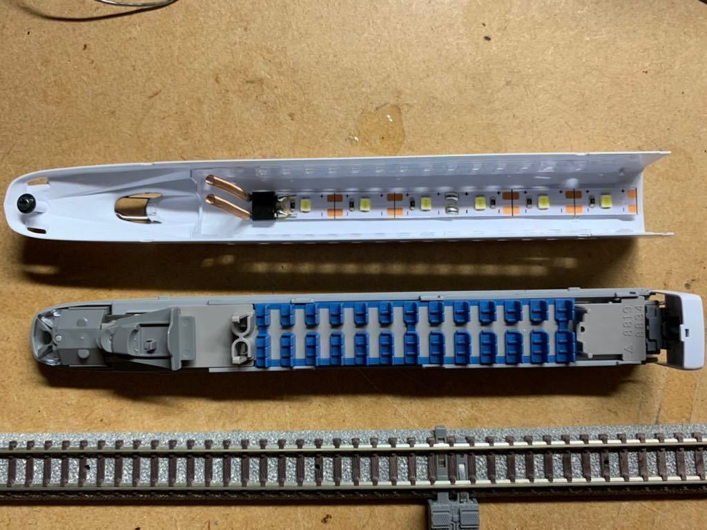 新仕様【カット可能でハンダ不要】TOMIX・マイクロエース車両用 テープLED室内灯（白色）1本　（1本あたりLED6個）_画像6