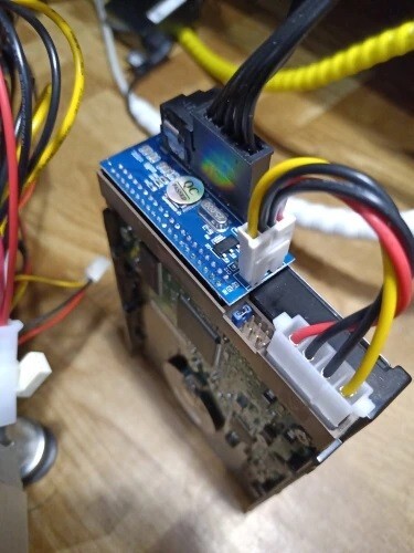 新品良品即決■IDE40pin→SATA 変換アダプタ　3.5HDD 光学ドライブサポートata 100/133　SATA3.0下位互換性ドライバ不要_画像4