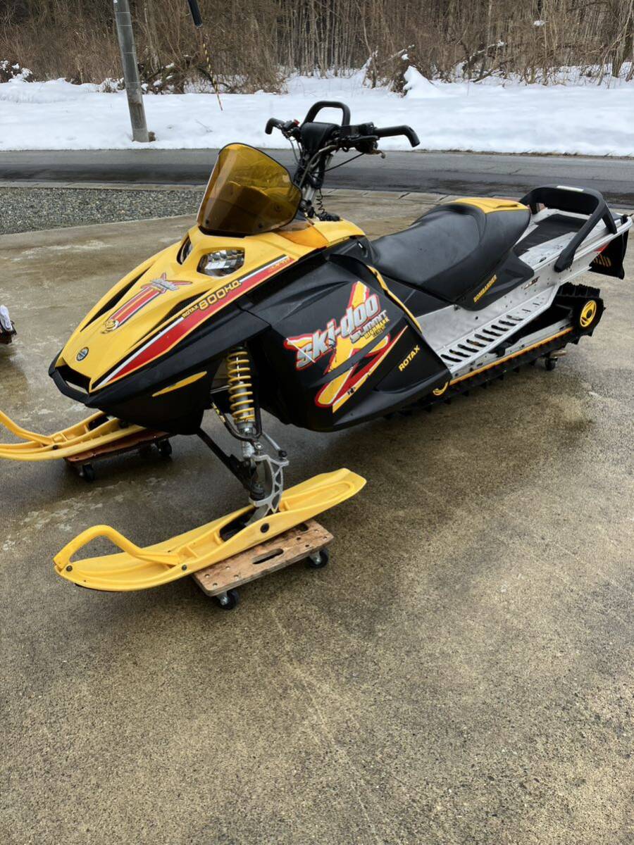 スノーモービル ski-doo REV 800の画像2