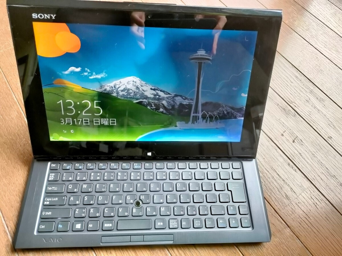 中古 SONY ノートPC SVD11219CJB Core i5-3317U SSD 128GB VAIO Duo 11_画像2