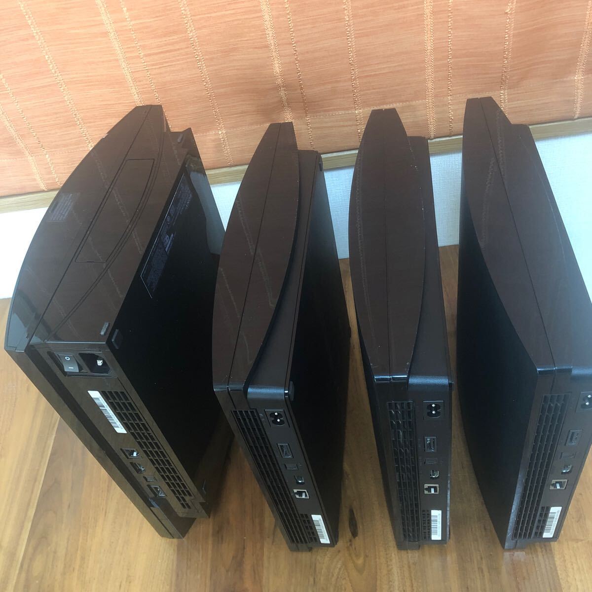 【1円スタート】ソフト読込動作確認済みPS3本体　4台PS3 まとめてCECH2000 A CECH L など　プレステ3 HDD 封印シール あり_画像4