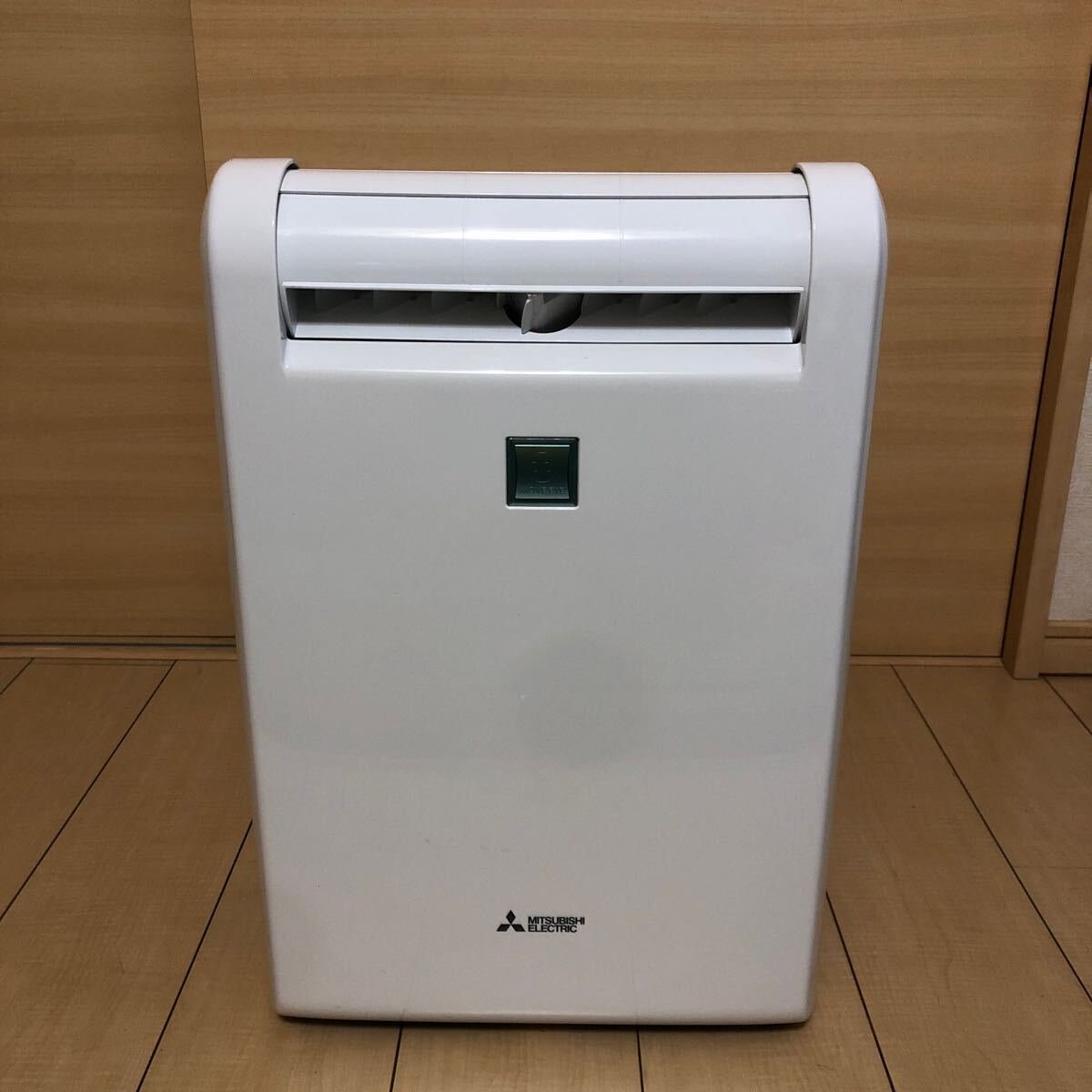 三菱 衣類乾燥除湿機 MJ-120MX-W 定格除湿能力：11.0 ／12.0 L/日_画像1