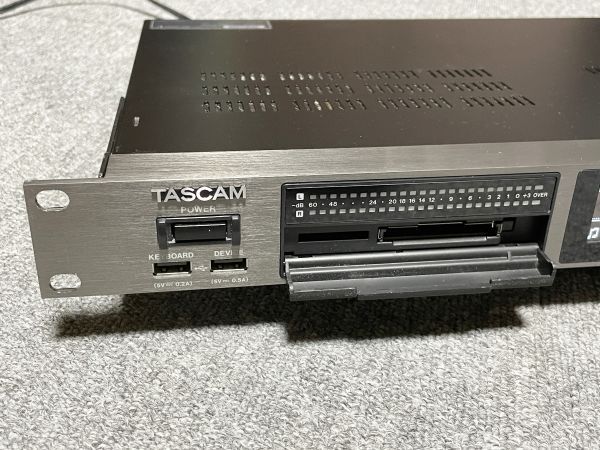 TASCAM DA-3000 Ver2.02 AD/DAコンバーター マスターレコーダー 動作品_画像2