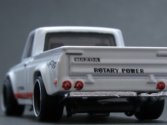 ★★★日曜夜★未開封新品★MAZDA REPU★YOKOHAMA★HOT WHEELS_画像1