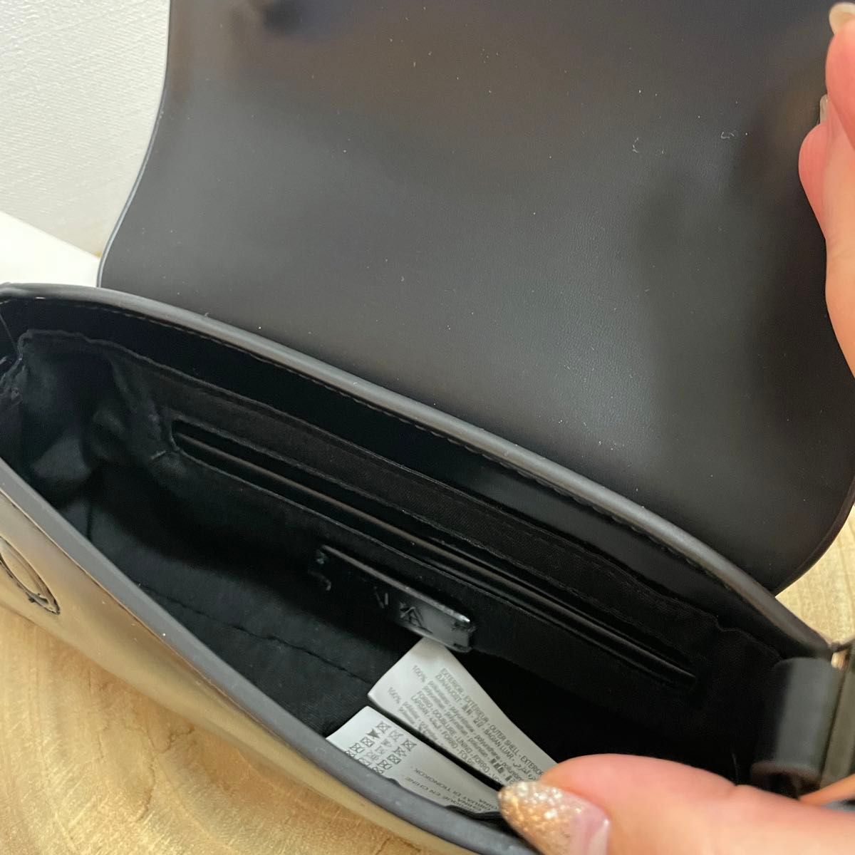 ZARA フラップ ミニマル ショルダーバッグ 黒|Yahoo!フリマ(旧 ZARA フラップ ミニマル ショルダーバッグ 黒|Yahoo!フリマ(旧