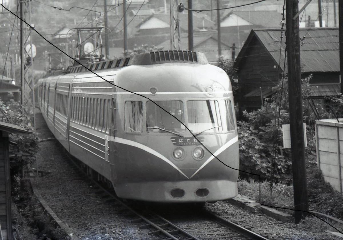 小田急電鉄　3000型　SE車　はこね2枚　乙女1枚　計3枚　昭和34,38年　データをメール添付かCD-Rで。_昭和38年。