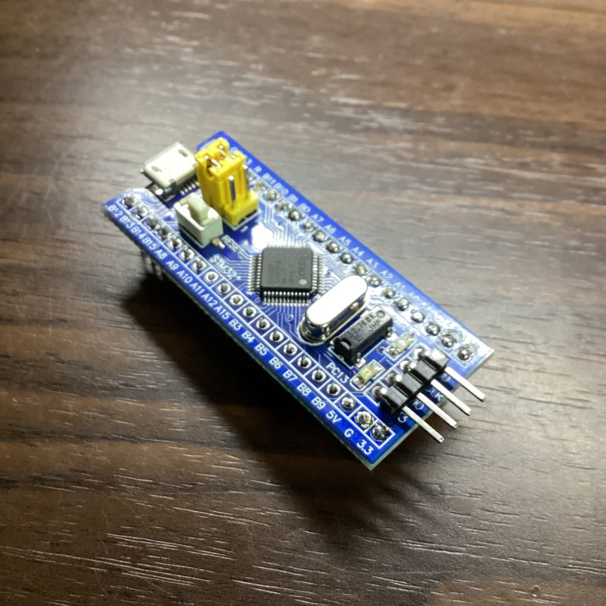 STM32F103B?T6　開発ボード　ヘッダ付き　Blue Pil_画像1