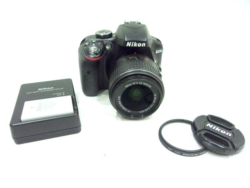 1000円スタート 一眼カメラ Nikon D3300 Nikon AF-S DX NIKKOR 18-55mm F3.5-5.6 ニコン デジタル一眼 通電確認済み WHO UU1019_画像1