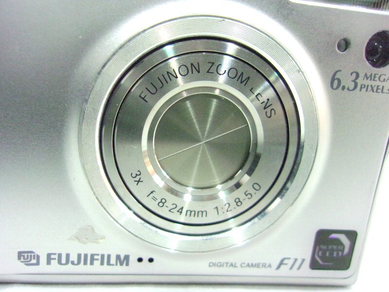 1000円スタート コンパクトデジタルカメラ FUJIFILM Fine pix F11 Zoom lens 8-24mm F2.8-5.0 フジフィルム 充電器欠品 WHO UU1003_画像3