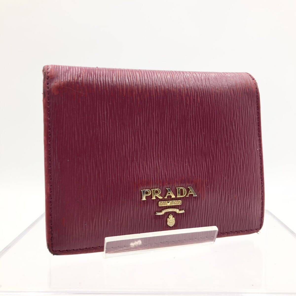 PRADA プラダ　サフィアーノレザー　二つ折り財布　ロゴ金具　ピンク　ゴールド金具　イタリア製　刻印あり