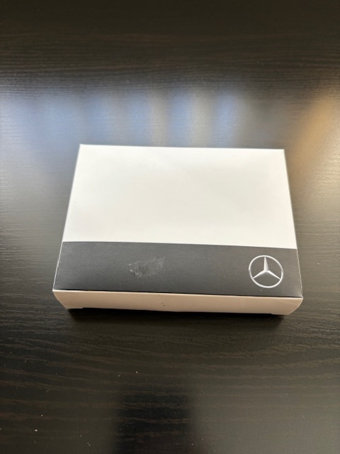 * translation have new goods unused unused *Mercedes Benz Mercedes Benz rear emblem pattern coin case change purse . card-case Novelty 