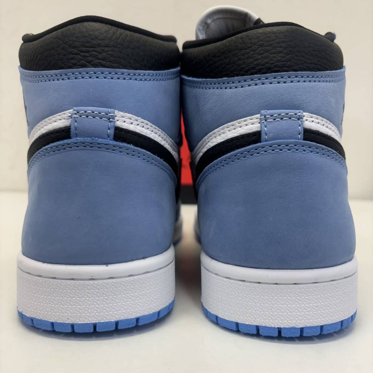 NIKE AIR JORDAN 1 RETRO HIGH OG University Blue 555088-134 size 8.5 新品 ナイキ エアジョーダン1 AJ1 ユニバーシティブルー 26.5cm_画像4