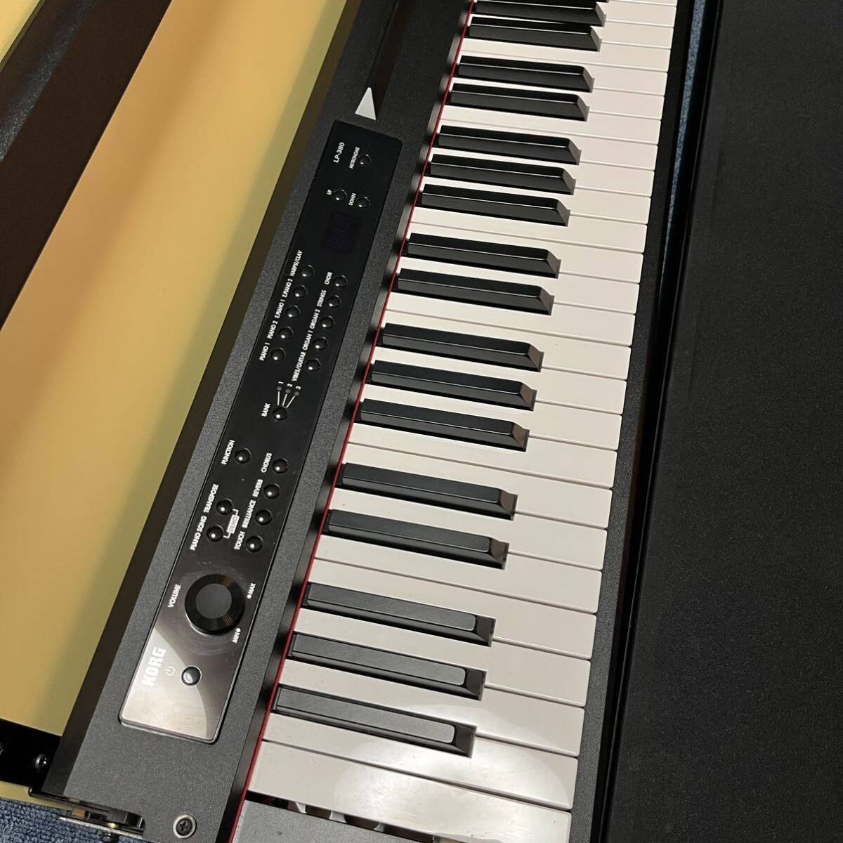 訳あり　KORG コルグ DIGITAL PIANO デジタルピアノ フラット・トップ・デザイン 木目調 LP-380 ブラック 2014年製 電子ピアノ _画像2