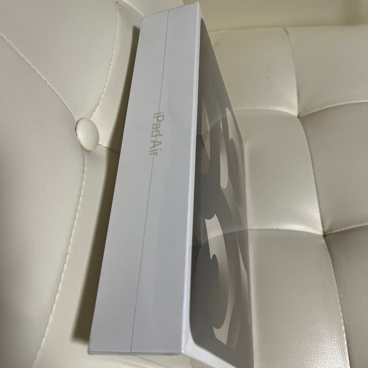 【新品・未使用・未開封】iPad Air Wi-Fi （第5世代）64GB スターライト