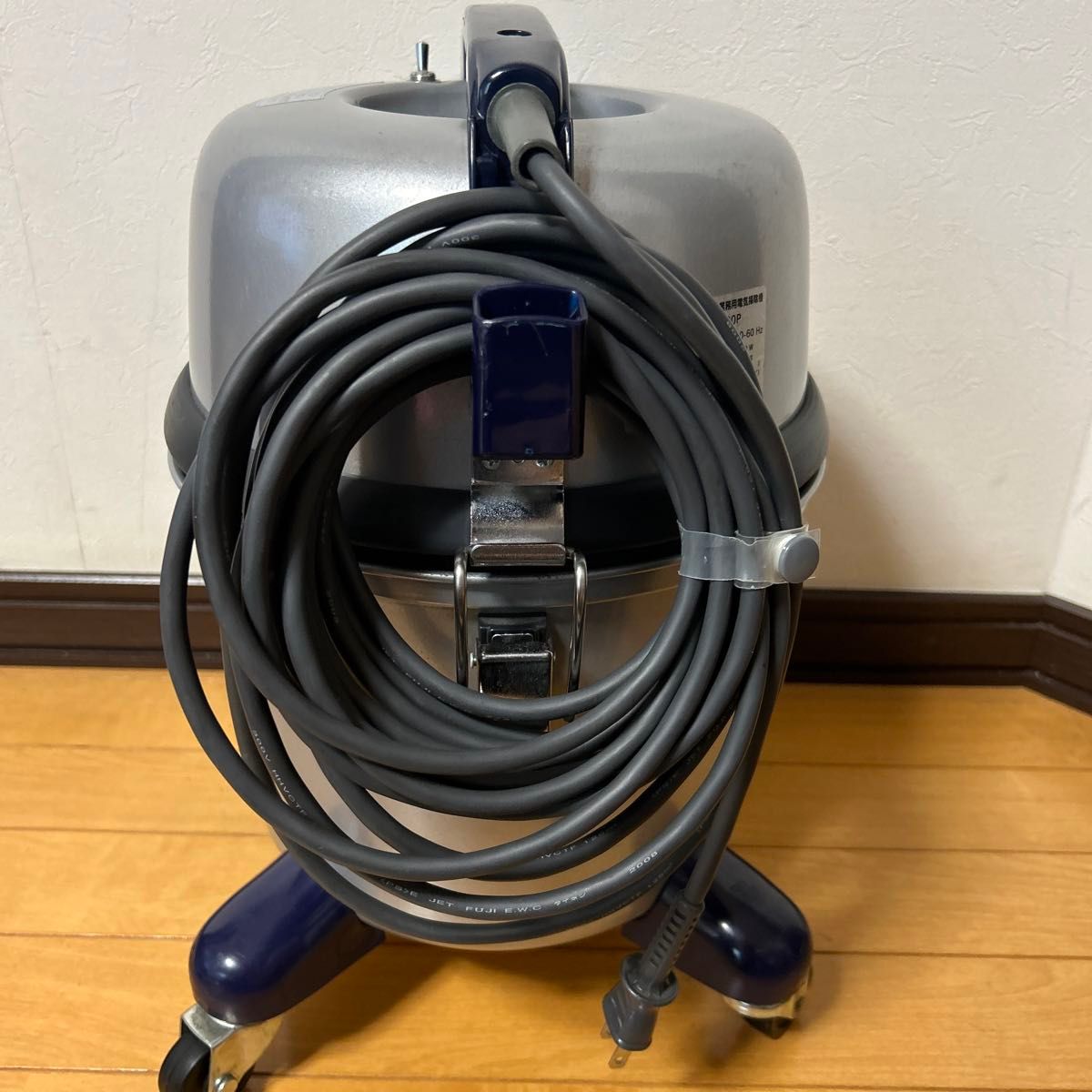 展示品 Panasonic パナソニック 業務用掃除機 紙パック式 MC 展示品 Panasonic パナソニック 業務用掃除機 紙パック式 MC