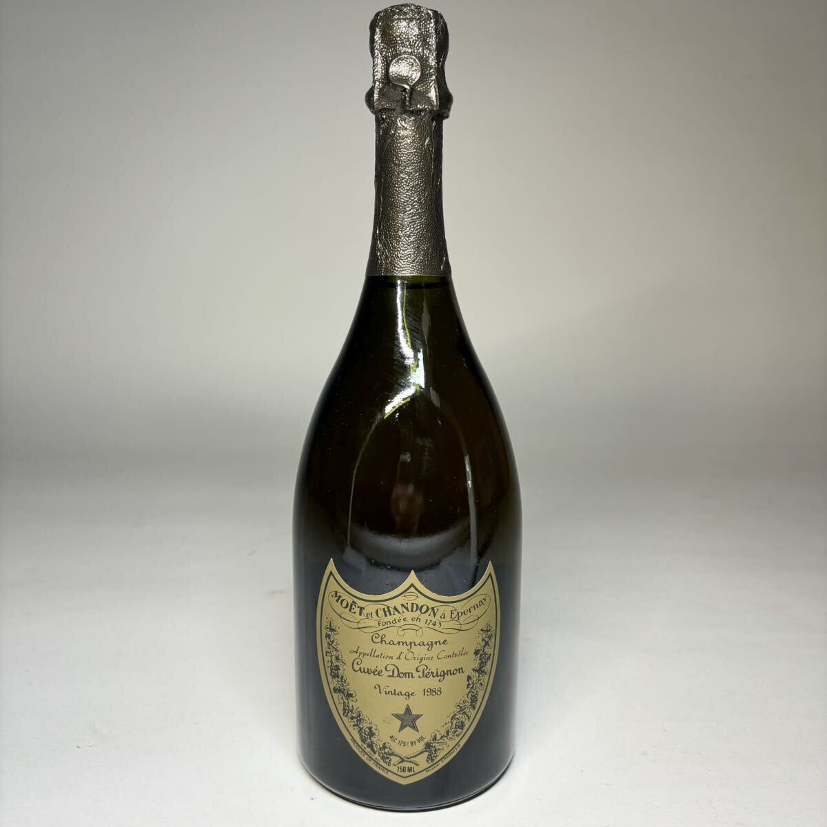 未開栓 Dom Perignon ドンペリニヨン 1988 12.5% 750ml ヴィンテージ シャンパン 果実酒 洋酒 ドンペリ_画像1