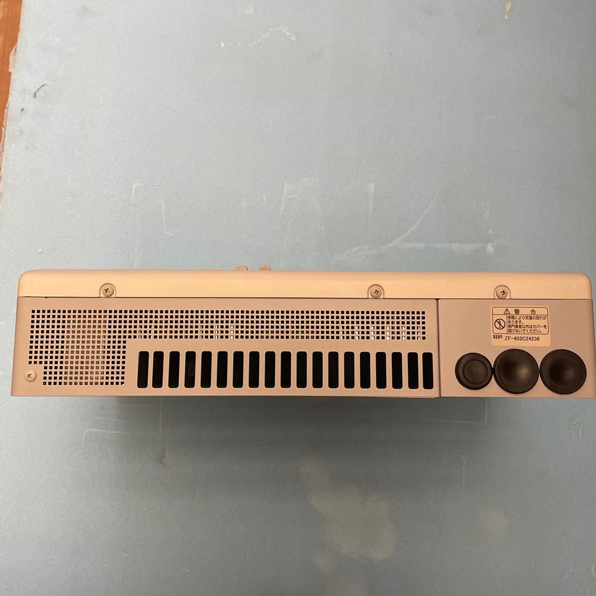 京セラ 太陽光発電 オムロン パワコン PVN-403|発電機、変圧器 京セラ 太陽光発電 オムロン パワコン PVN-403|発電機、変圧器