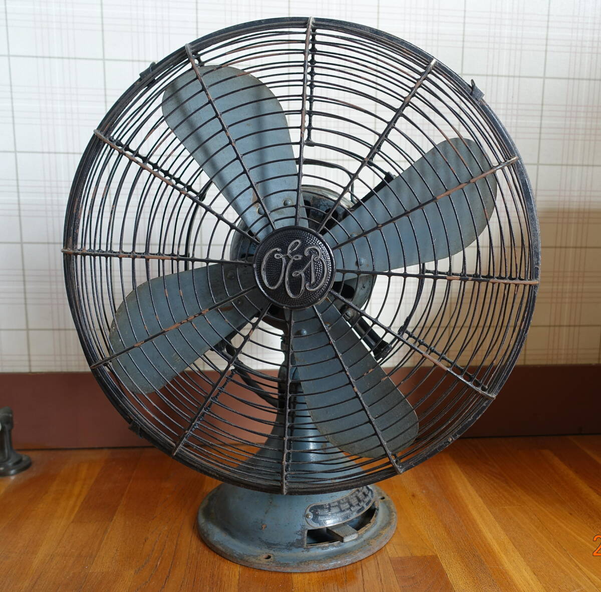  Shibaura made. antique electric fan retro electric fan 