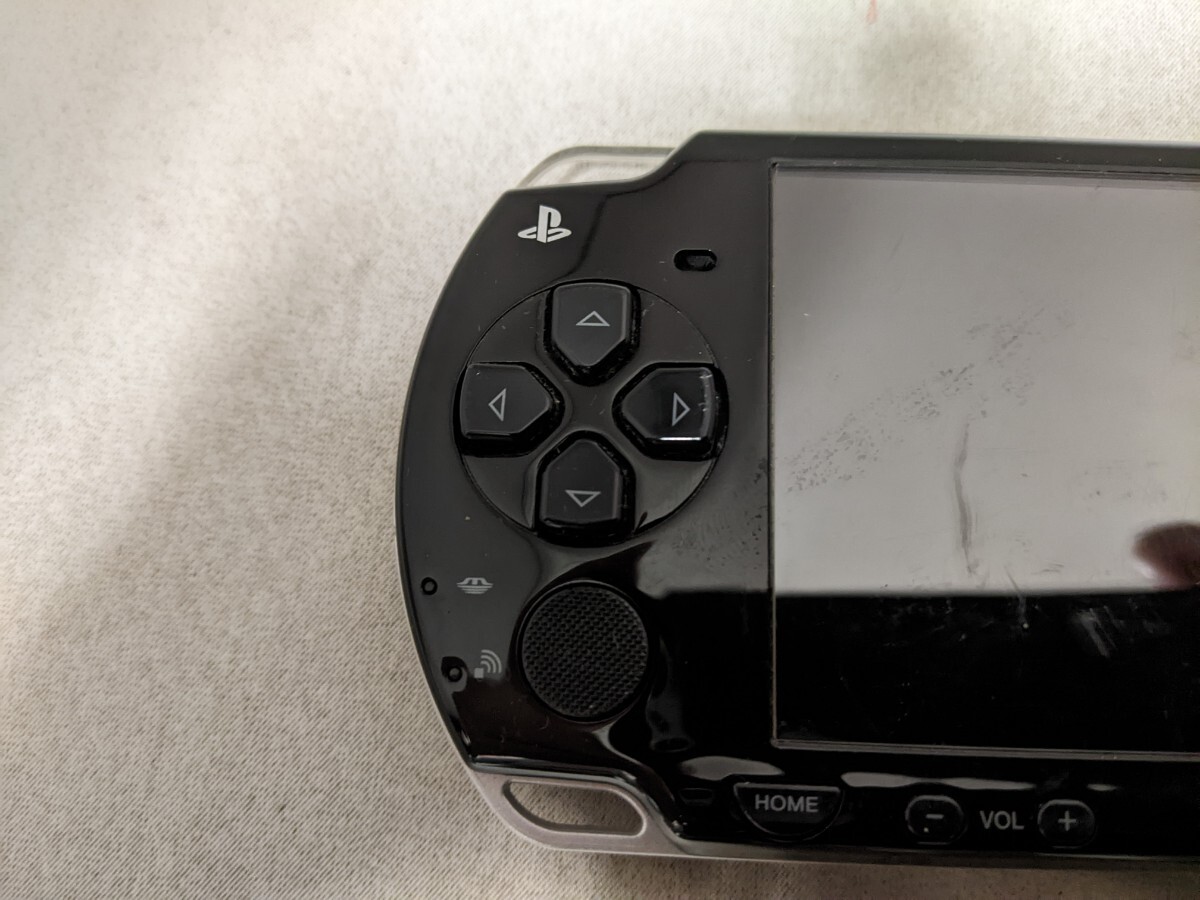 H1906 SONY PSP-2000 バッテリーパック＆蓋なし 本体のみ PlayStation Portable/ソニー 簡易動作確認&初期化OK 動作品 現状品 送料無料_画像2