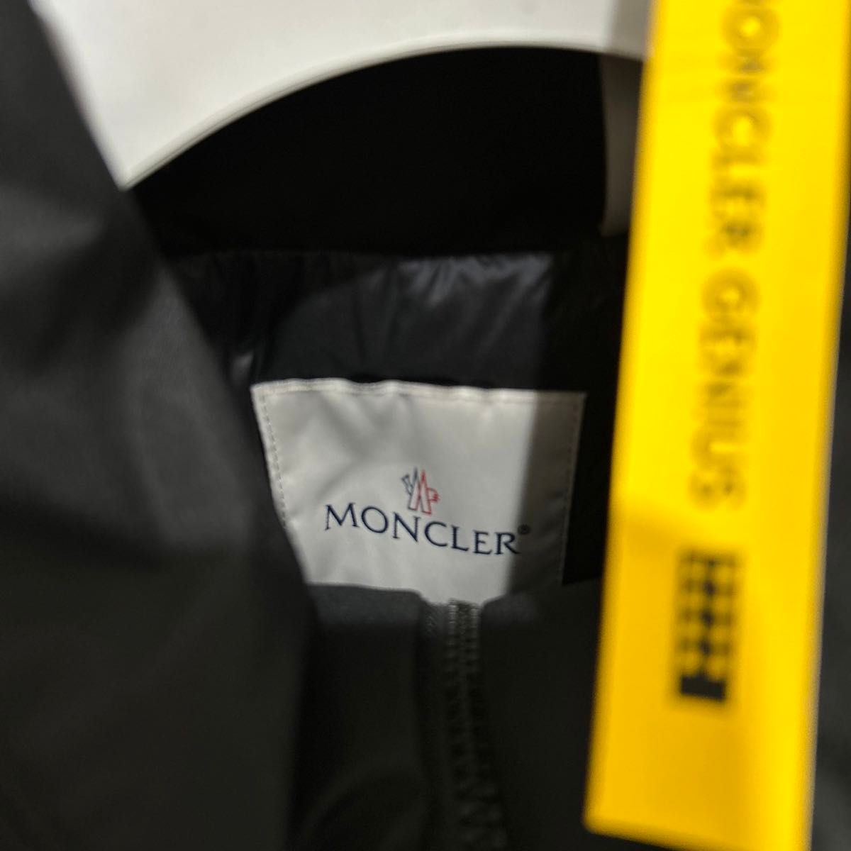 MONCLER x HYKE　ダウンベスト VANILIS ハイク