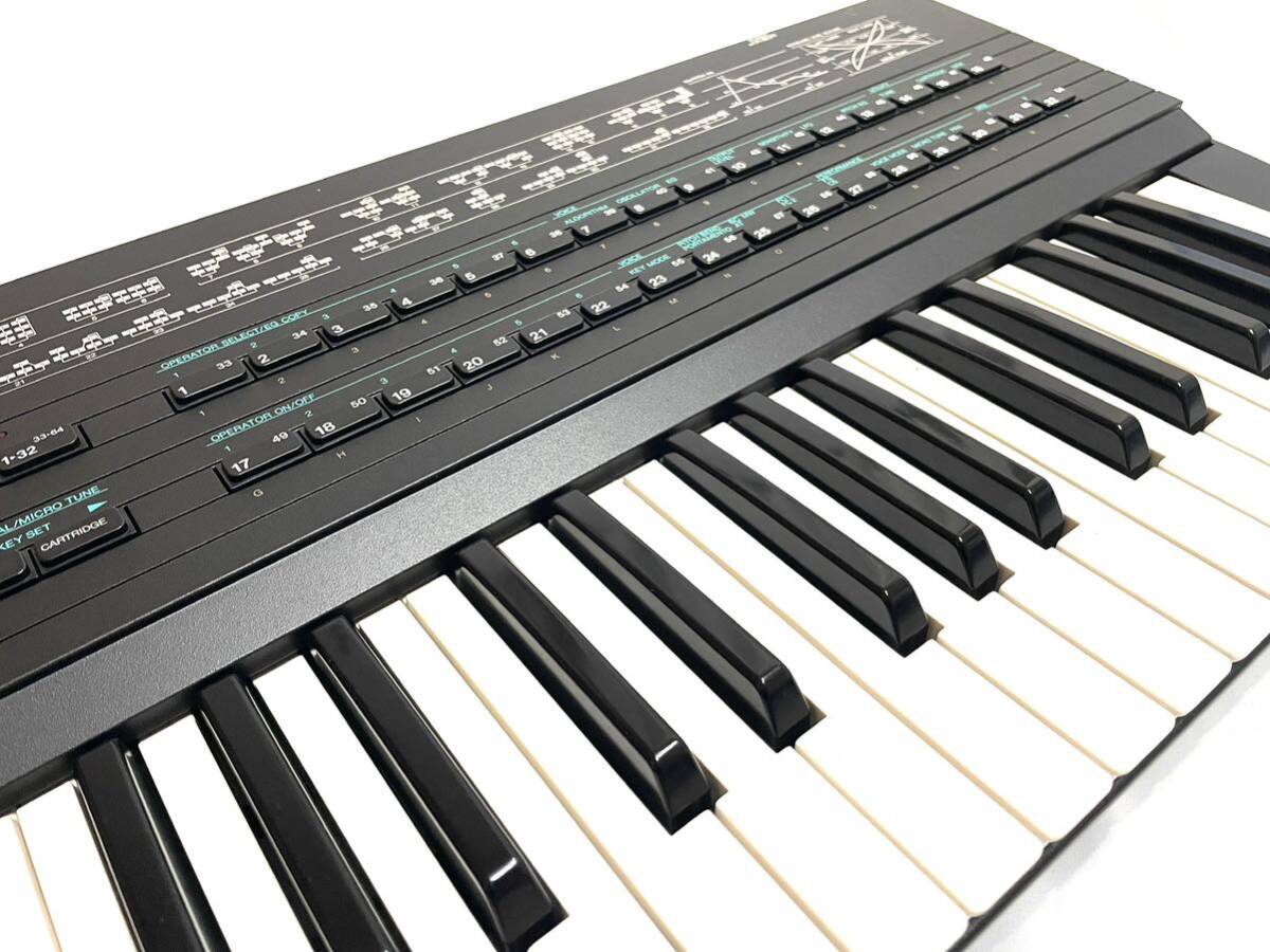 ビンテージ 稀少 YAMAHA ヤマハ DX7II-FD synthesizer シンセサイザー keyboard キーボード 譜面台 ソフトケース付き レア 即有り_画像5