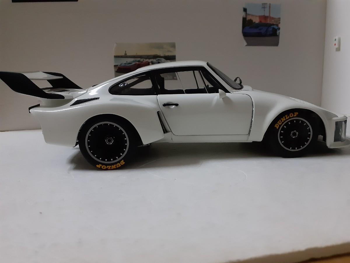  Exoto EXOTO 1/18 Porsche 935