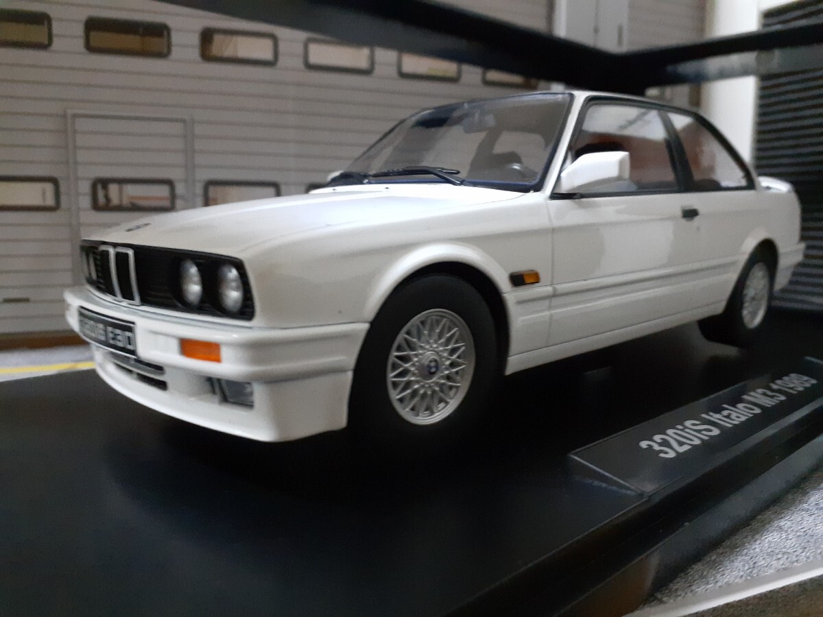 K-K scale 1/18 BMW 320IS Italo M3 1989 未使用品_画像1