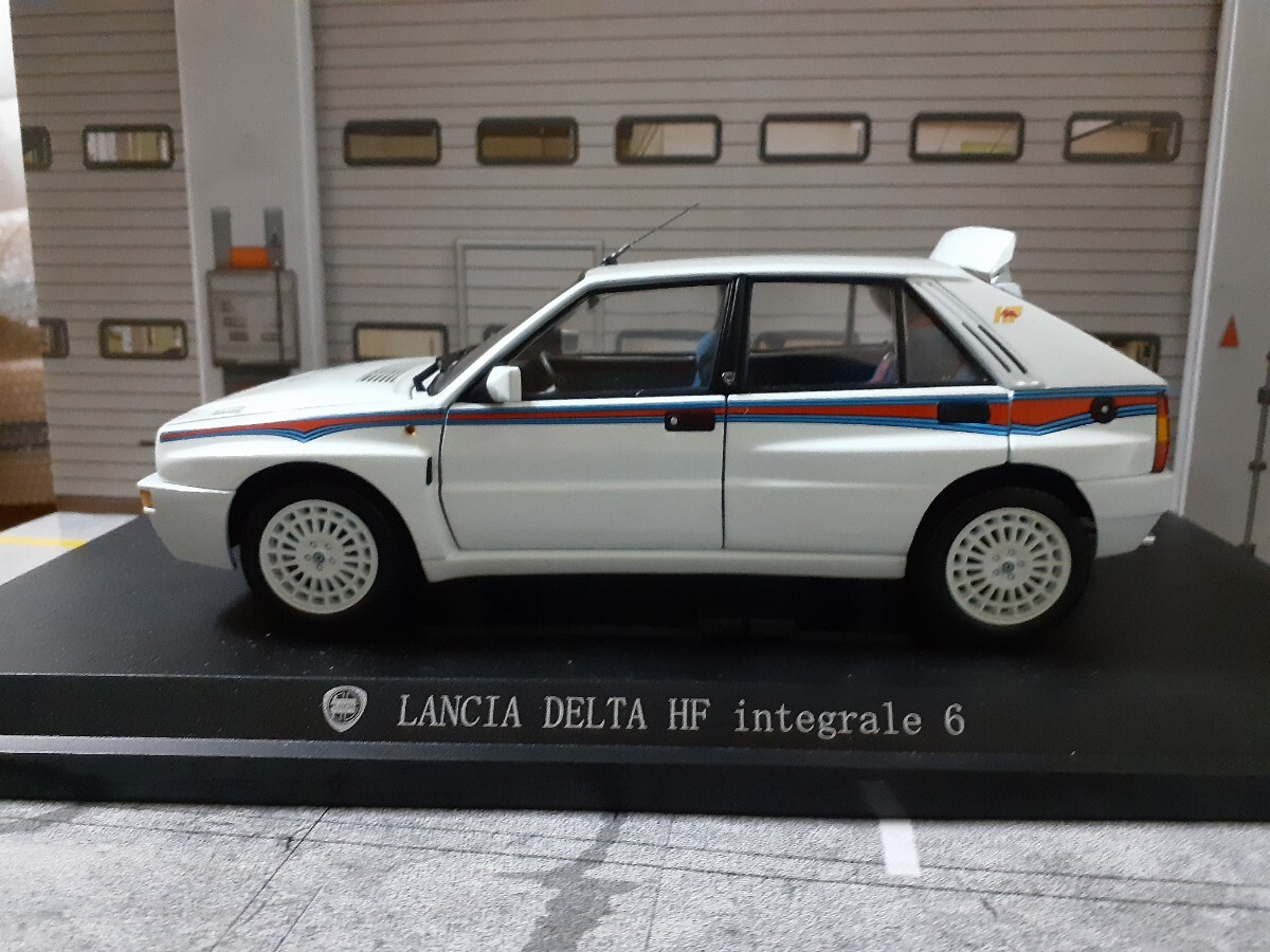 京商 1/18 Lancia Delta HF integrale 6_画像3