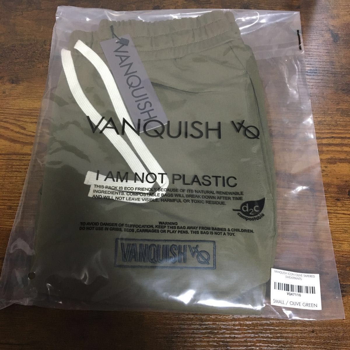 正規品　vanquish fitness ジョガーパンツ　Sサイズ