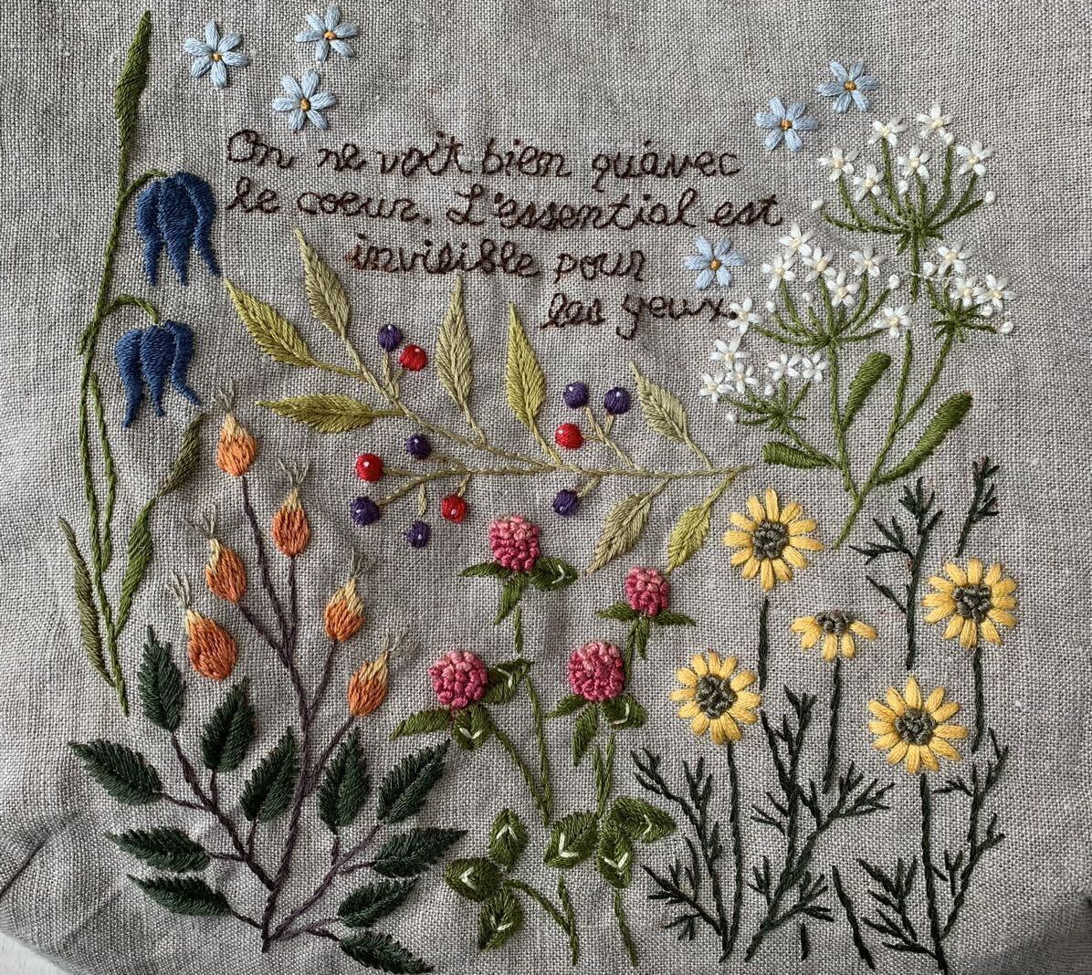 ★ハンドメイド・リネン・ショルダーバッグ・お花刺繍_画像2