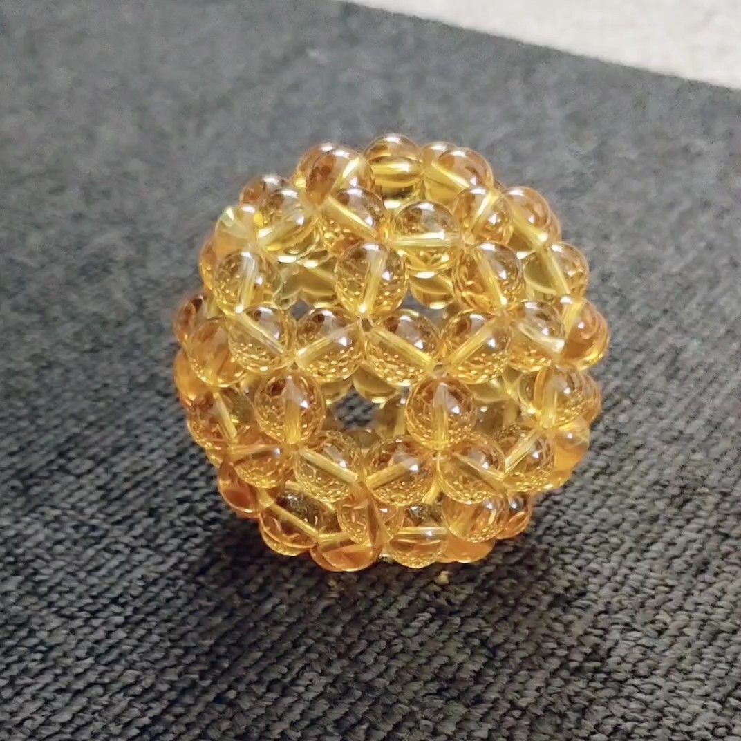 黄水晶 シトリン バッキーボール 10㎜玉（台座付き）