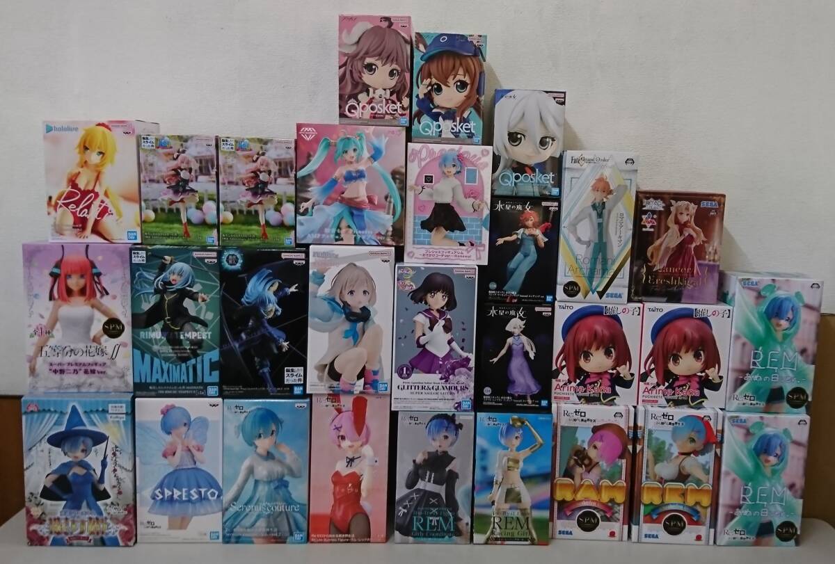 E02- 2253 １円スタート 未開封品 プライズフィギュア まとめ(134) 人気アニメ 初音ミク/Reゼロ/セーラームーン/ガンダム 他 29体_画像1