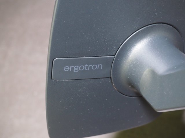 S755 ergotron エルゴトロン モニターアーム 45-486-224 ディスプレイアーム VESA 100×100mm 75×75mm_画像9