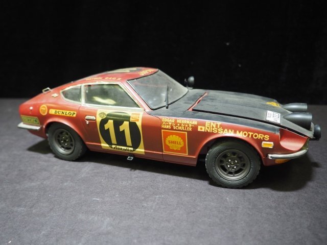 S862【ジャンク品】タミヤ 1/12 ダットサン フェアレディ240Z DATSUN TAMIYA プラモデル 組立済 ビックスケール_画像4