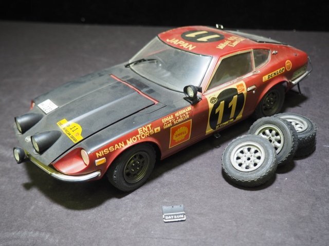 S862【ジャンク品】タミヤ 1/12 ダットサン フェアレディ240Z DATSUN TAMIYA プラモデル 組立済 ビックスケール_画像1